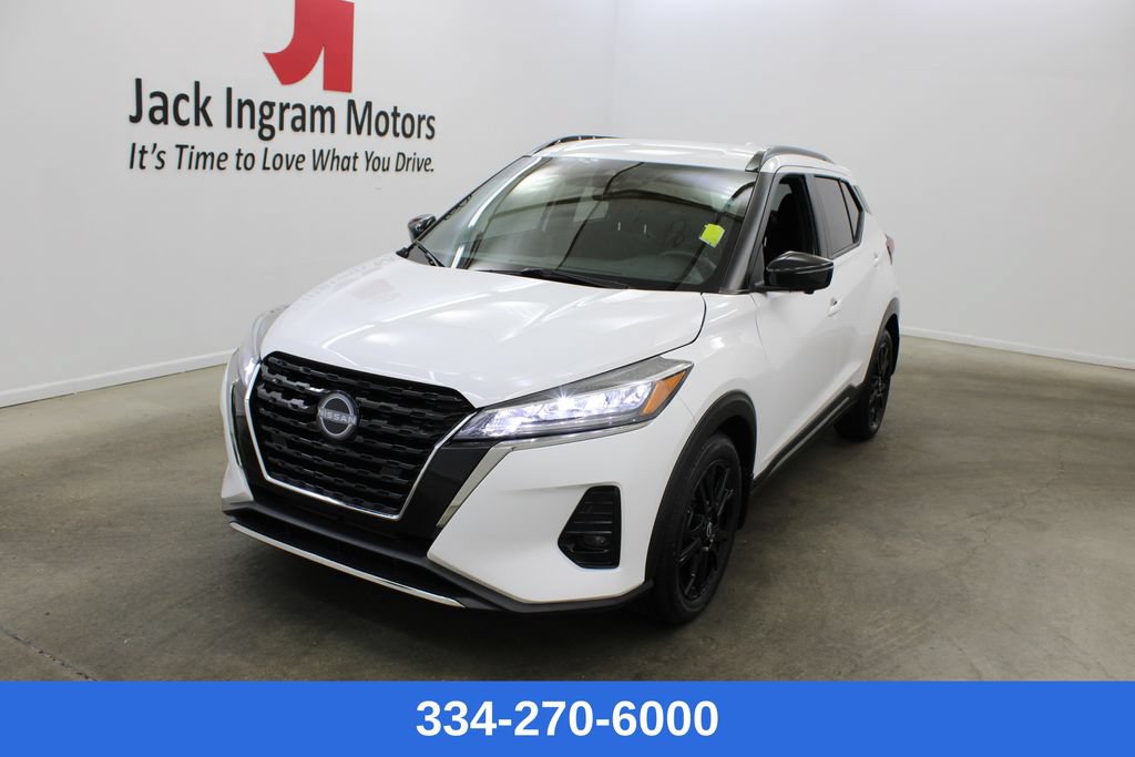 Used 2024 Nissan Kicks SR FWD 360° Tour