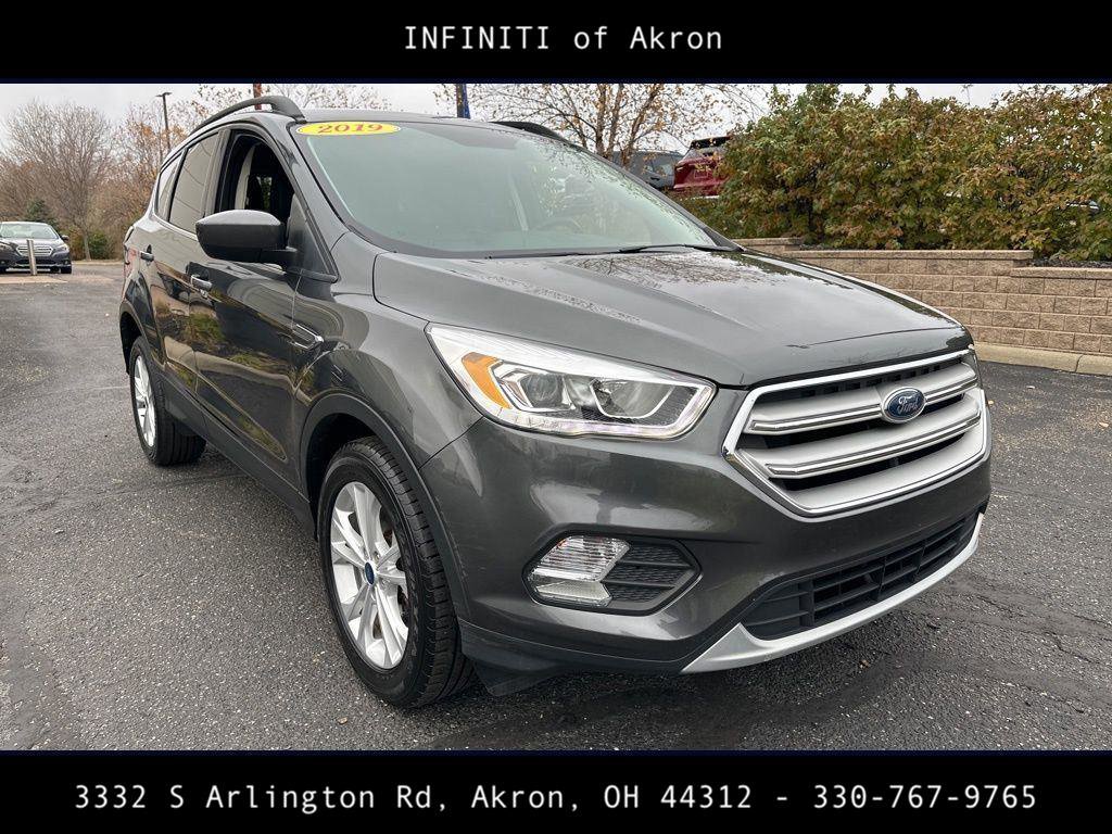 Used 2019 Ford Escape SEL image 16