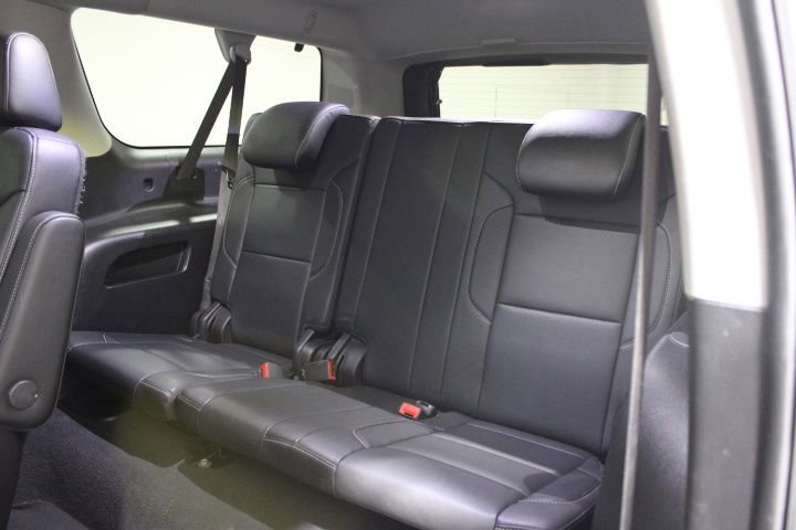 Used 2020 Chevrolet Suburban LT image 28
