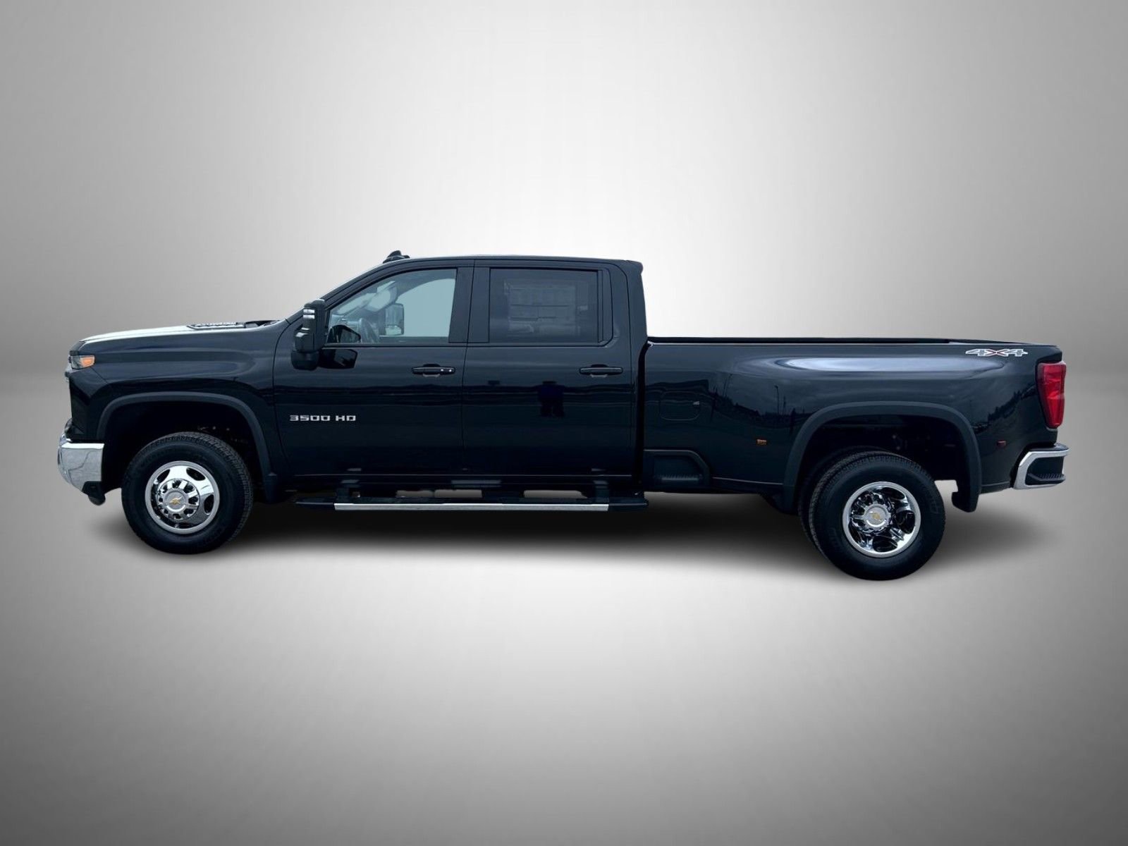 New 2026 Chevrolet Silverado 3500 LT w/ All Star Edition AWD/4WD image 8