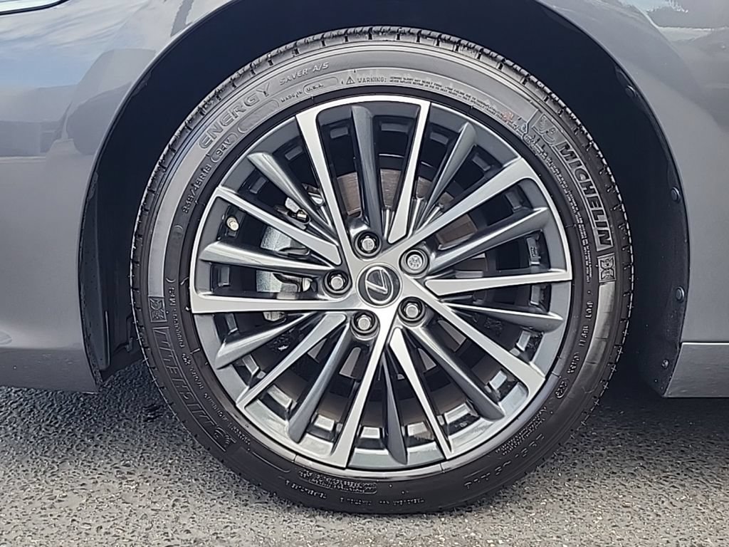 Certified 2025 Lexus ES 350 w/ Premium Package FWD image 28
