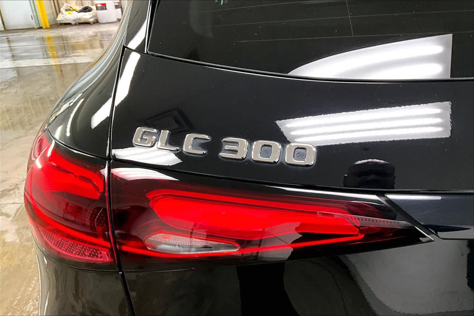 Certified 2026 Mercedes-Benz GLC 300 4MATIC image 33
