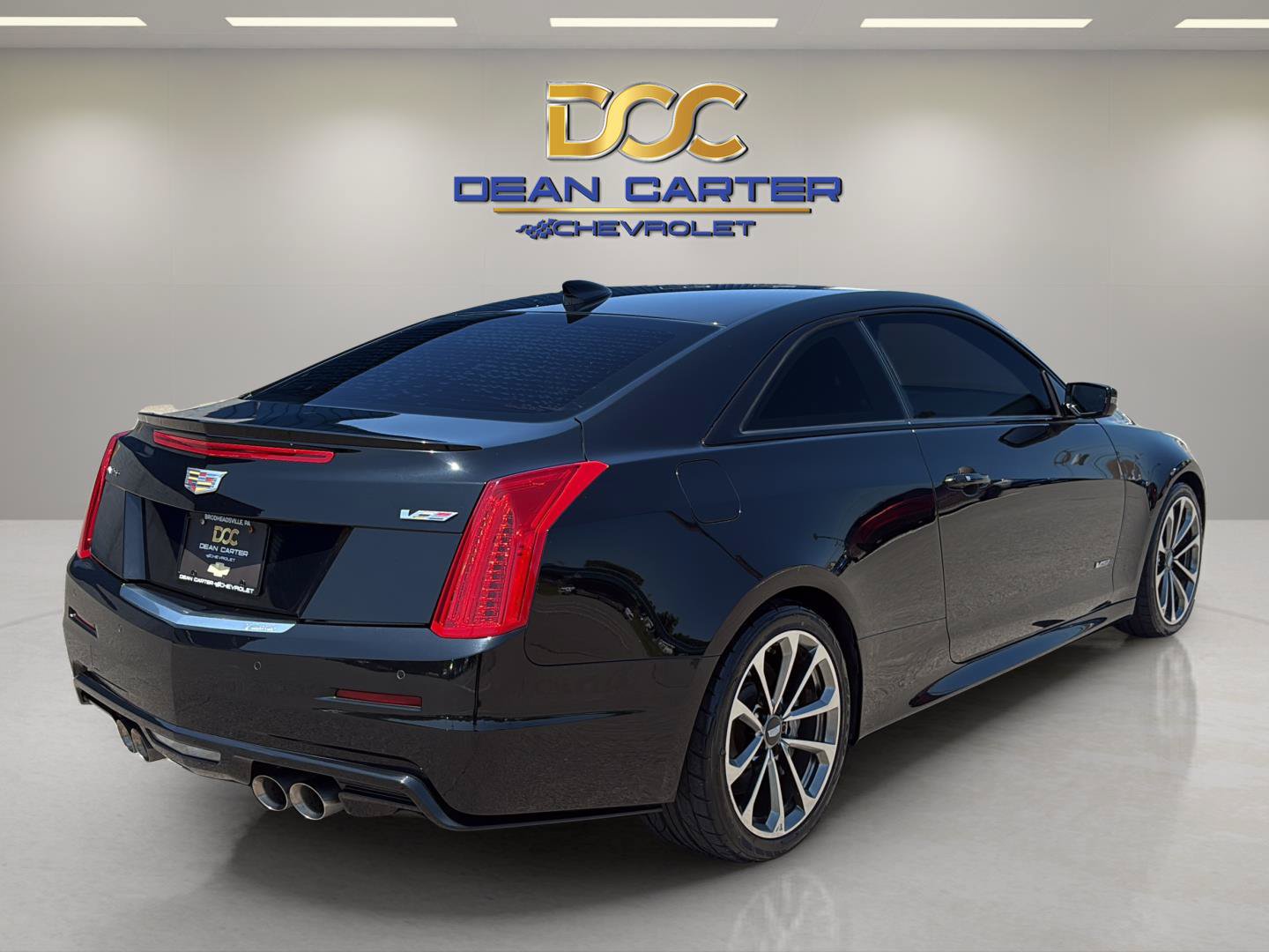 Used 2016 Cadillac ATS V w/ Luxury Package RWD image 5