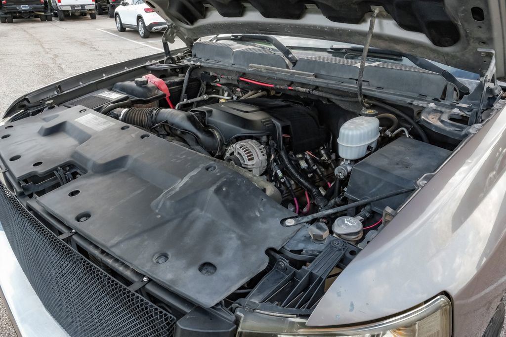 Used 2008 Chevrolet Silverado 2500 LT w/ Suspension Package, Off-Road image 44