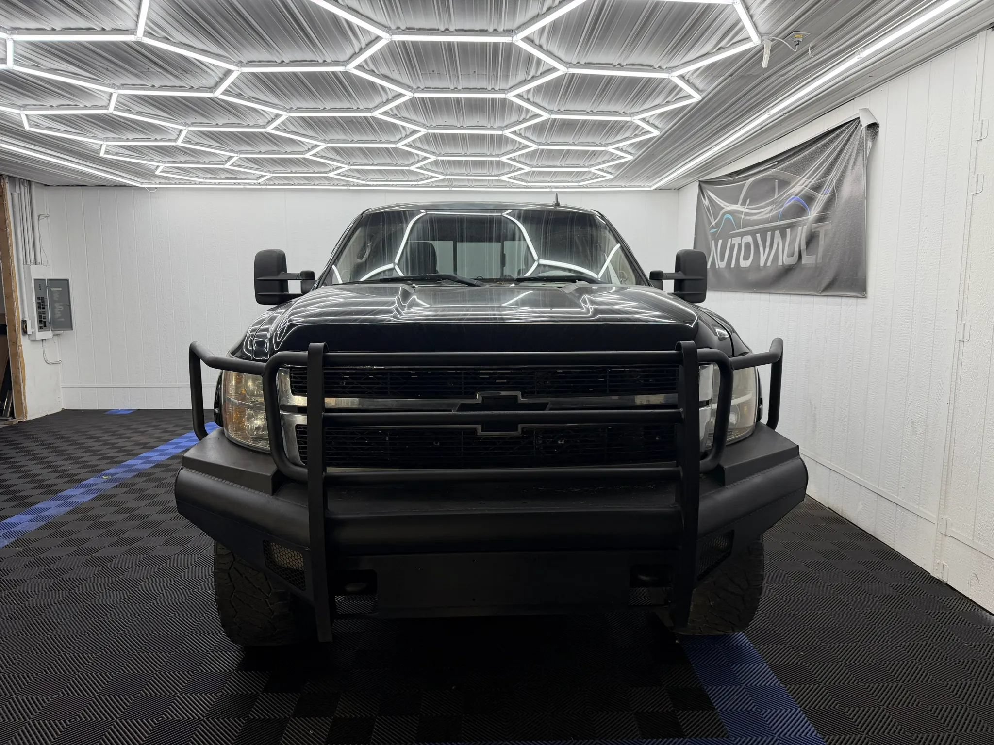 Used 2012 Chevrolet Silverado 2500 LTZ w/ LTZ Plus Package AWD/4WD image 4