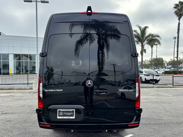 Used 2025 Mercedes-Benz Sprinter 3500 image 4