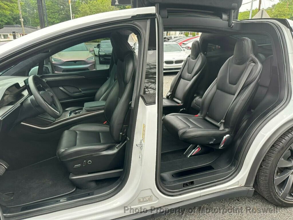 Used 2024 Tesla Model X AWD/4WD image 17
