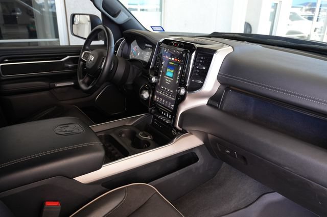 Used 2019 RAM 1500 Laramie RWD image 16