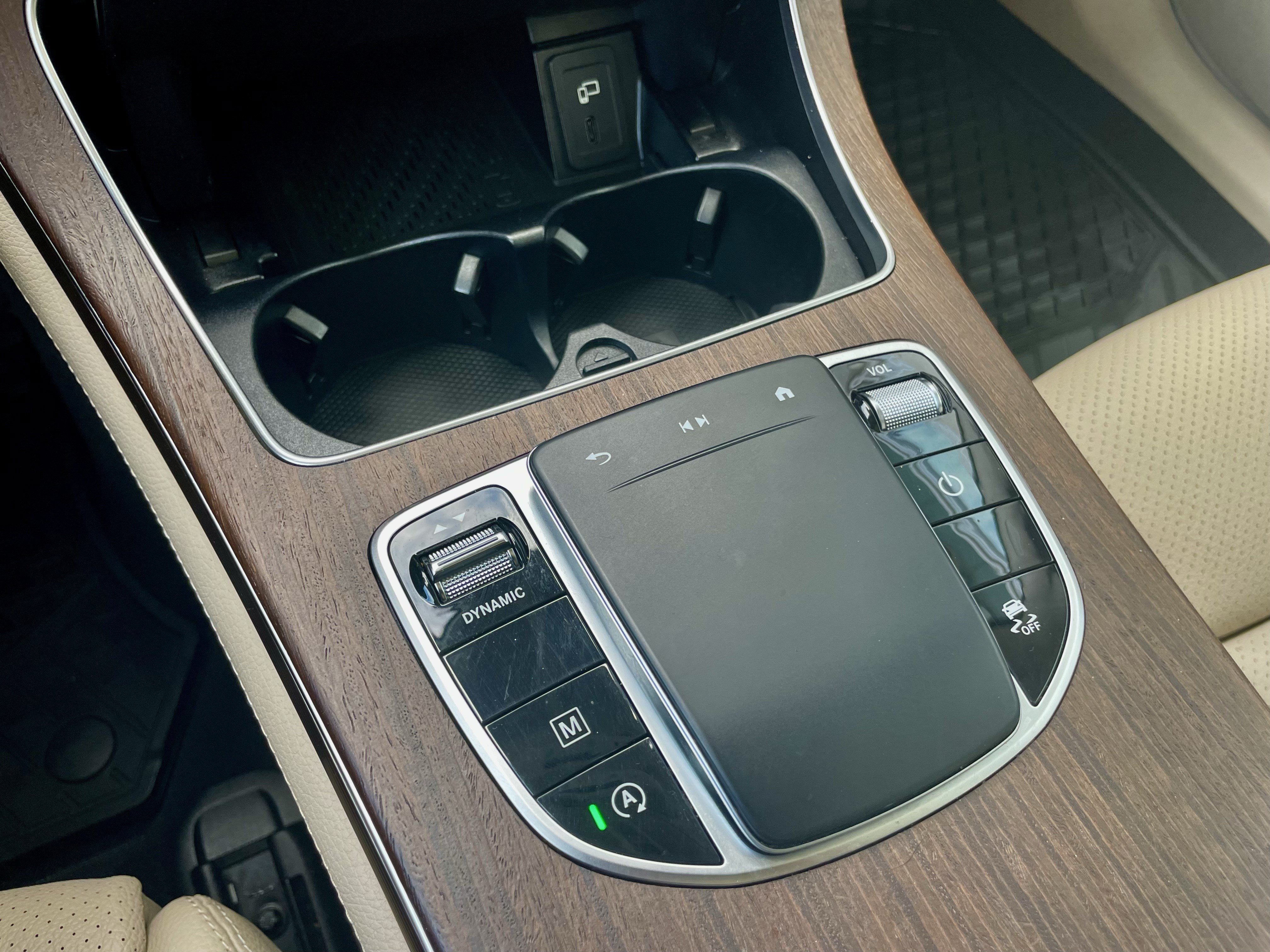 Used 2020 Mercedes-Benz GLC 300 4MATIC image 39