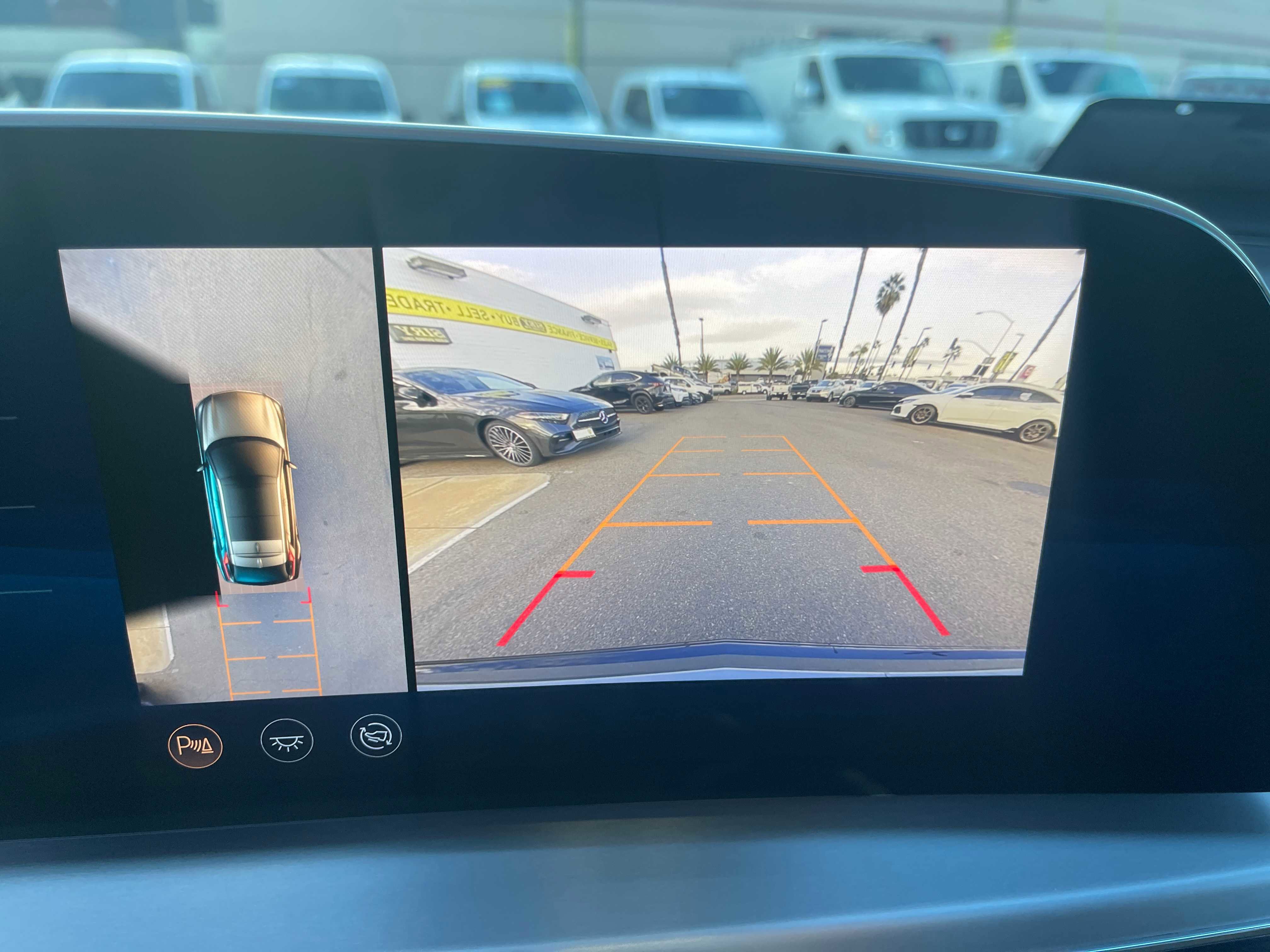 Used 2024 Cadillac Lyriq Sport image 28