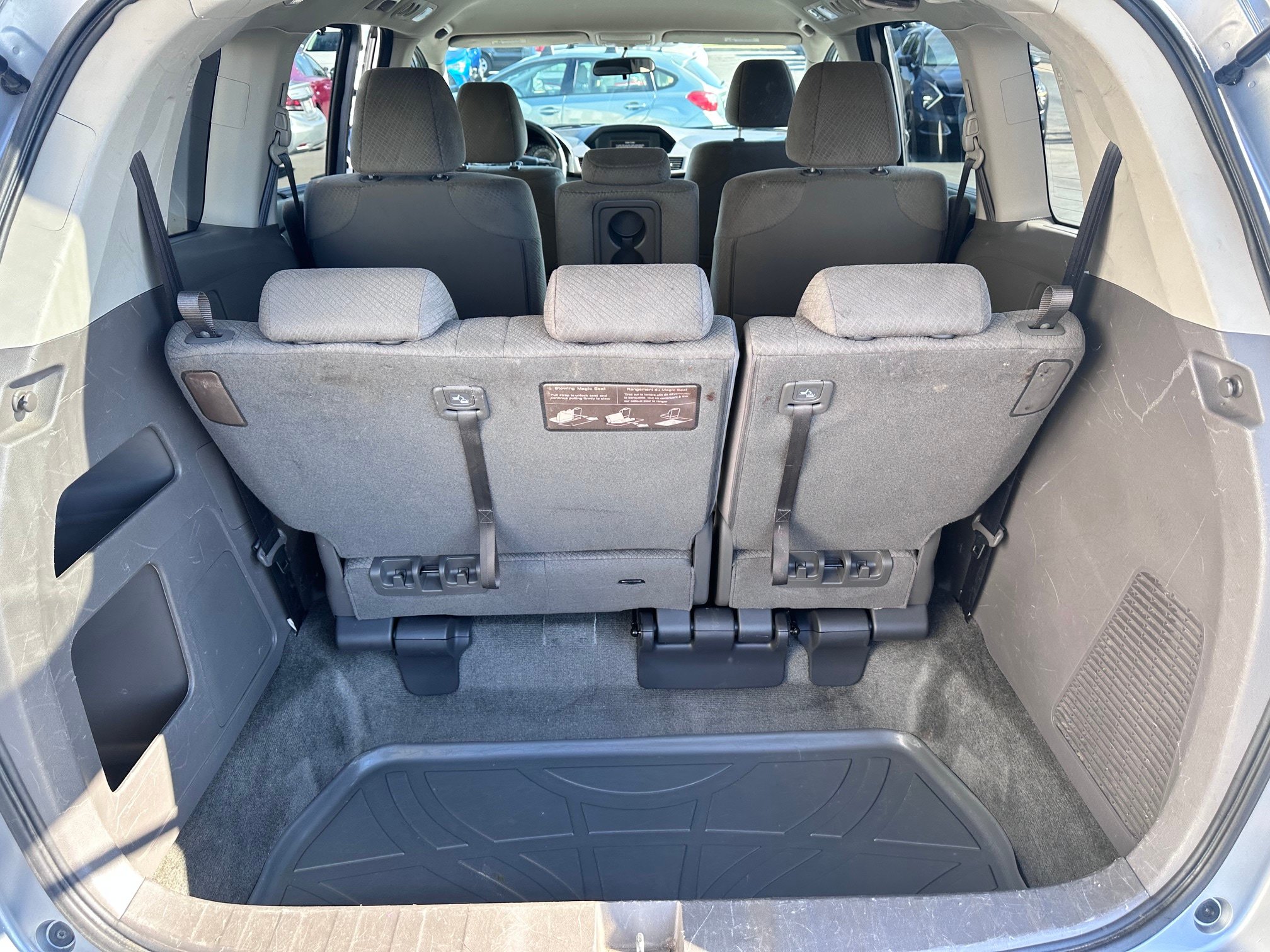 Used 2017 Honda Odyssey EX image 9