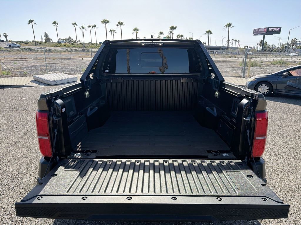Used 2025 Toyota Tacoma 4x4 Double Cab Hybrid image 20