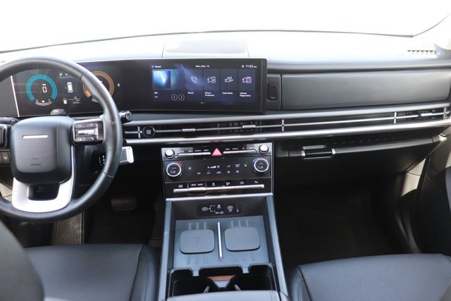 Used 2025 Hyundai Santa Fe SEL image 14