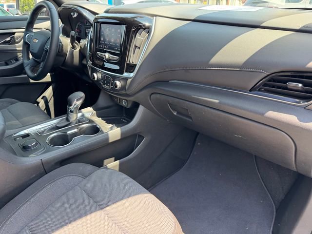 Certified 2023 Chevrolet Traverse LT w/ LPO, Cargo Package image 5