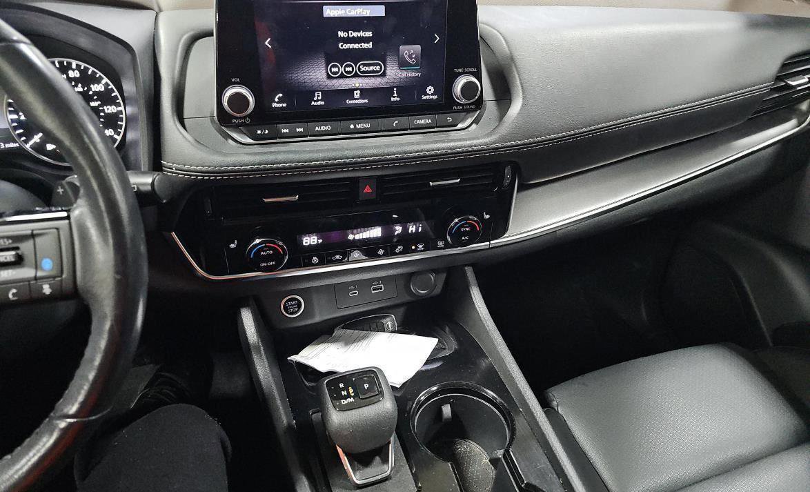 Used 2023 Nissan Rogue SV w/ SV Premium Package image 20