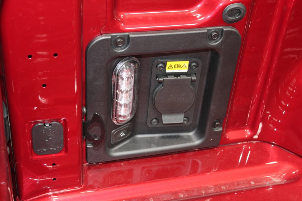 New 2025 Ford Maverick XLT w/ XLT Luxury Package image 18