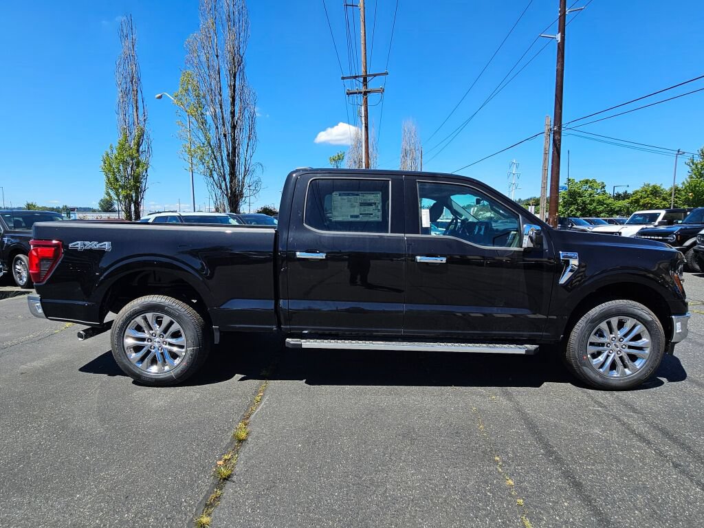 New 2026 Ford F150 XLT w/ Equipment Group 303A High AWD/4WD image 7