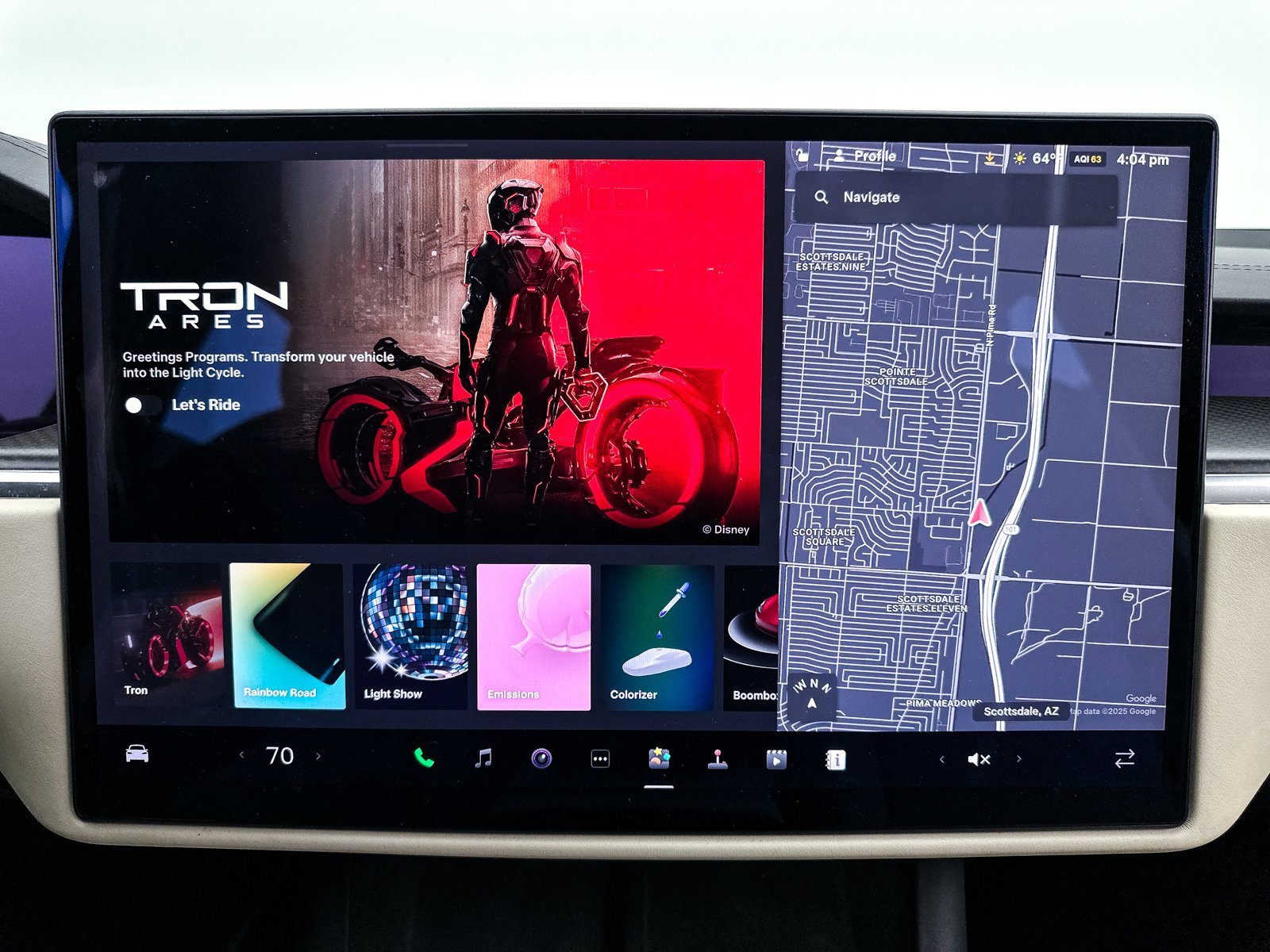 Used 2022 Tesla Model X Plaid image 30