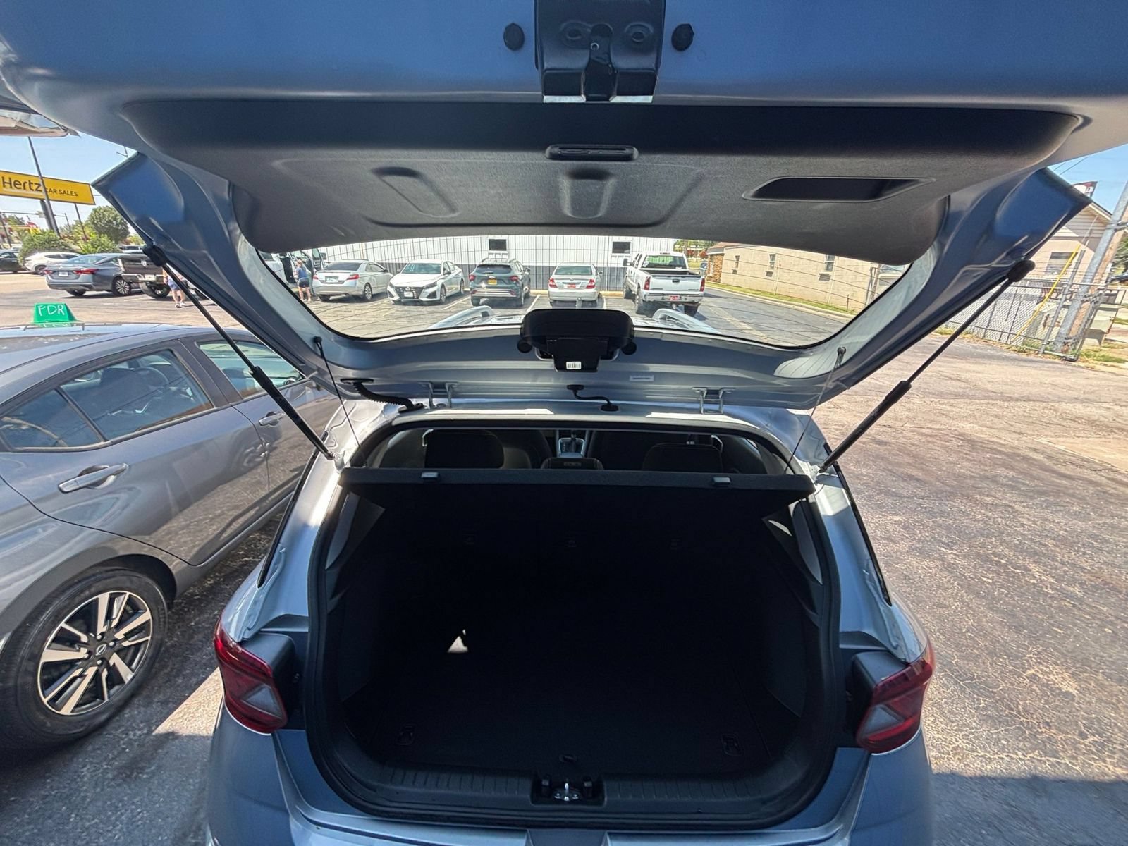 Used 2026 Hyundai Venue SEL FWD image 31
