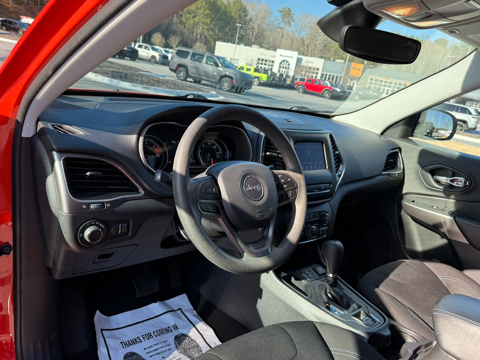 Used 2021 Jeep Cherokee Latitude image 15