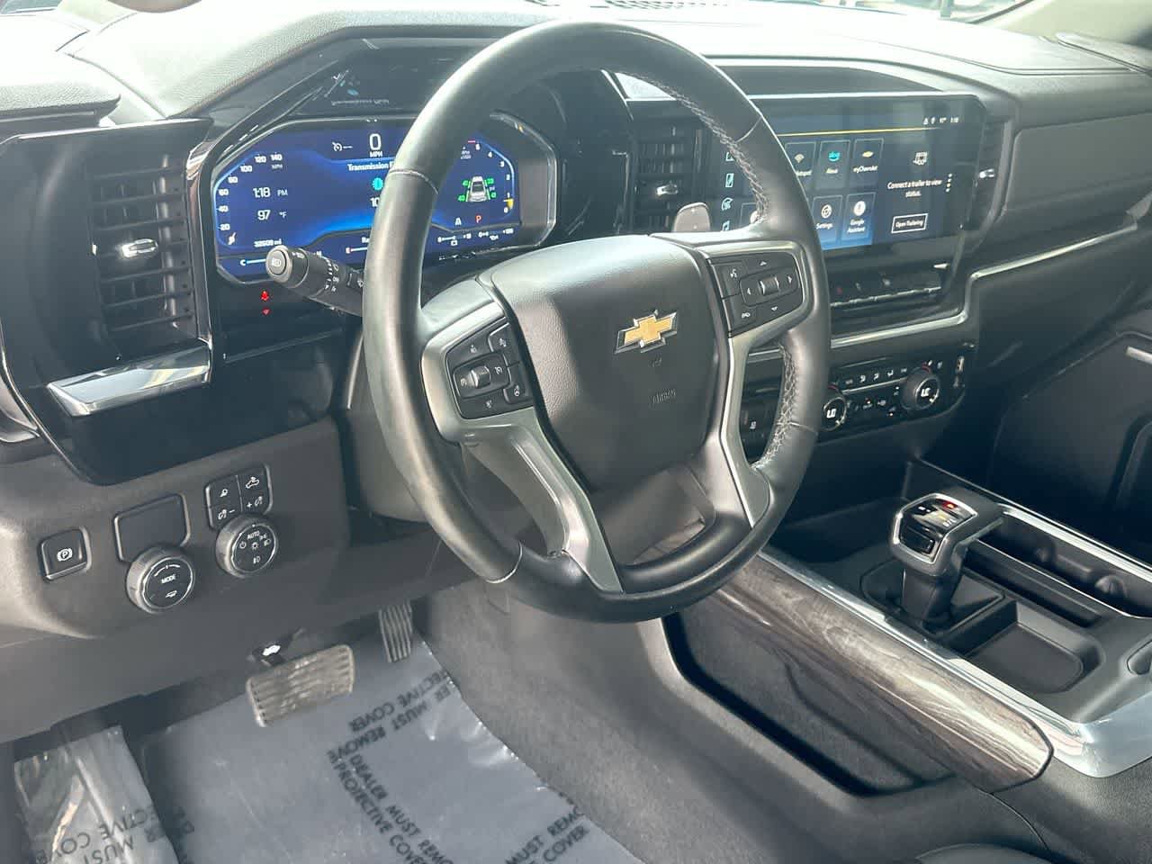 Used 2023 Chevrolet Silverado 1500 LTZ RWD image 13