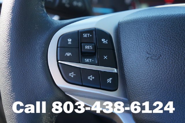 Used 2023 Ford Explorer XLT w/ Equipment Group 202A RWD image 7