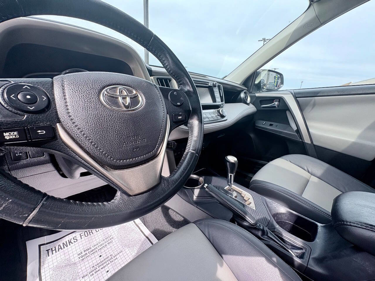 Used 2015 Toyota RAV4 Limited w/ Technology Package image 12