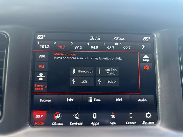 Used 2023 Dodge Charger SXT w/ Blacktop Package AWD/4WD image 17