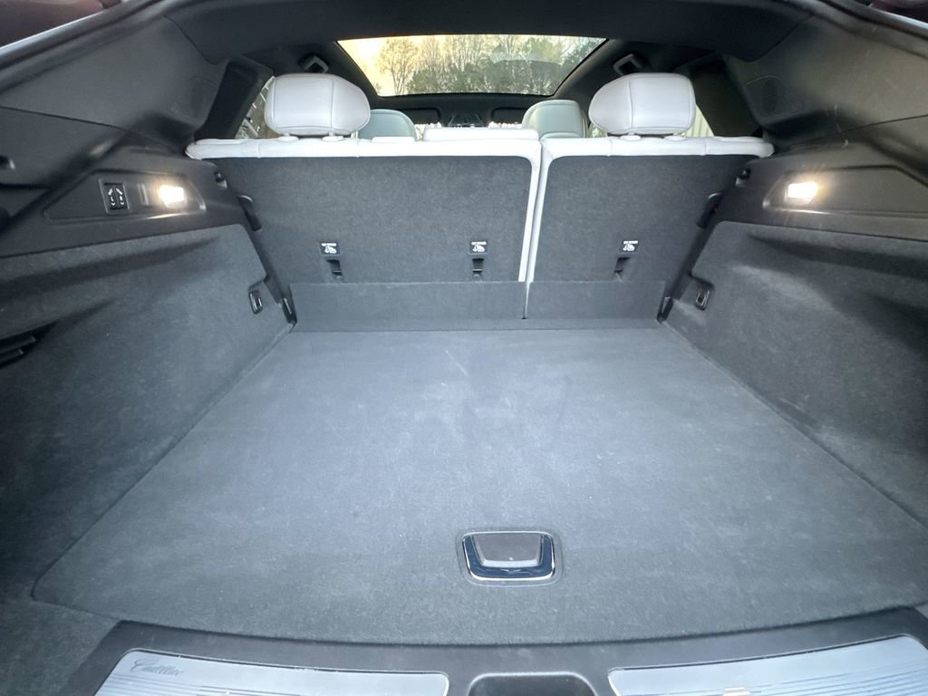 Used 2024 Cadillac Lyriq Luxury image 33