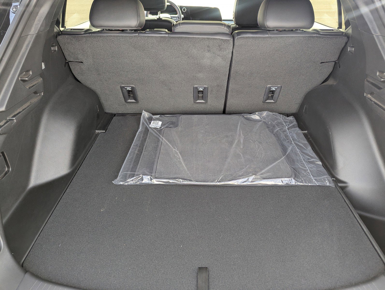 Certified 2025 Chevrolet Equinox EV RS image 10