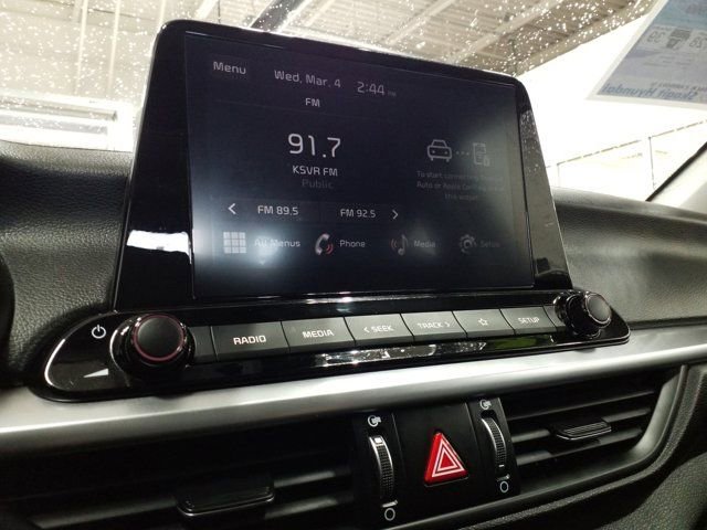 Used 2023 Kia Forte LXS image 6