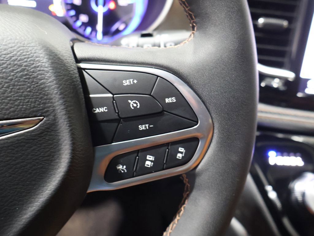 New 2026 Chrysler Pacifica Pinnacle AWD/4WD image 24