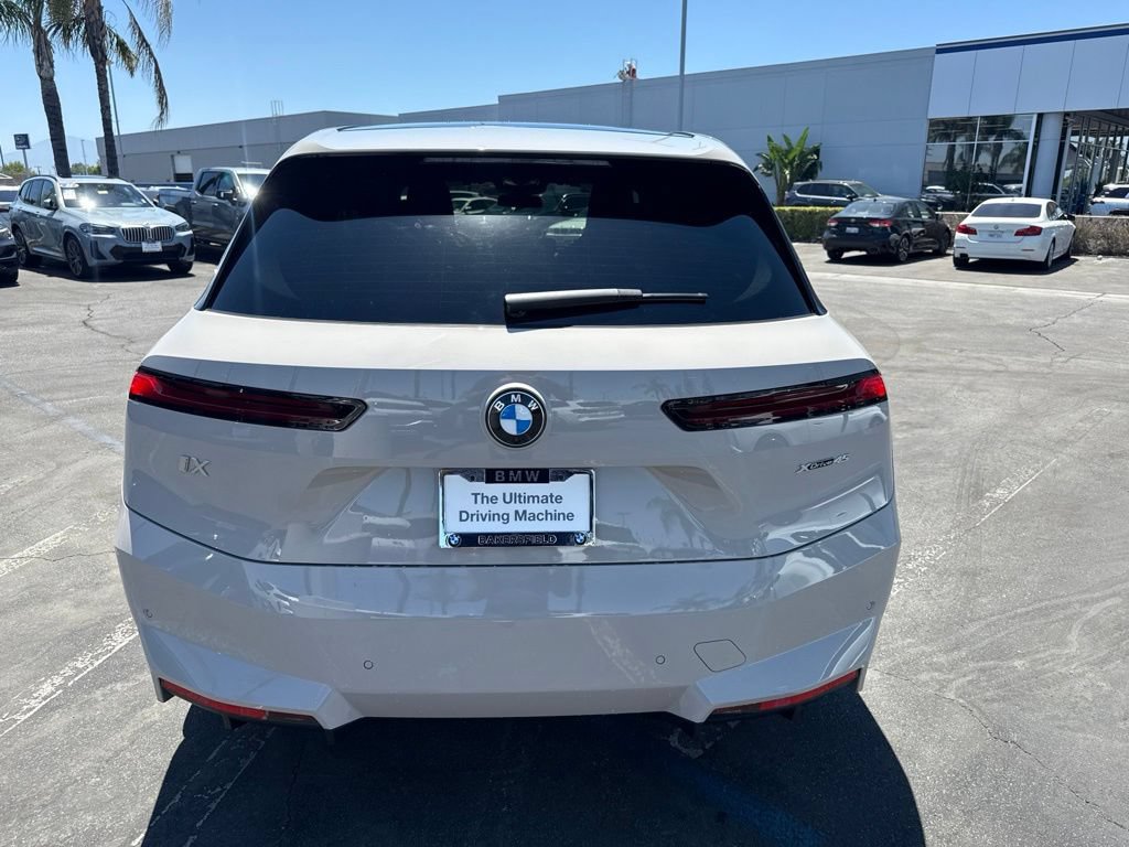 Used 2026 BMW iX xDrive45 AWD/4WD image 4