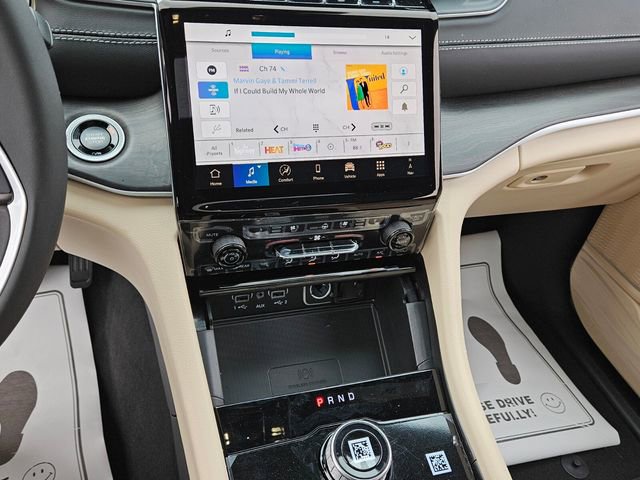New 2025 Jeep Grand Cherokee Limited w/ Luxury Tech Group II RWD image 20