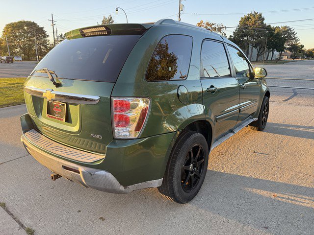 Used 2005 Chevrolet Equinox LT w/ Preferred Equipment Group image 5