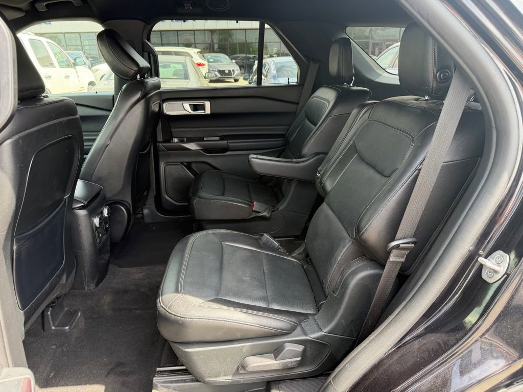 Used 2020 Ford Explorer Limited image 14