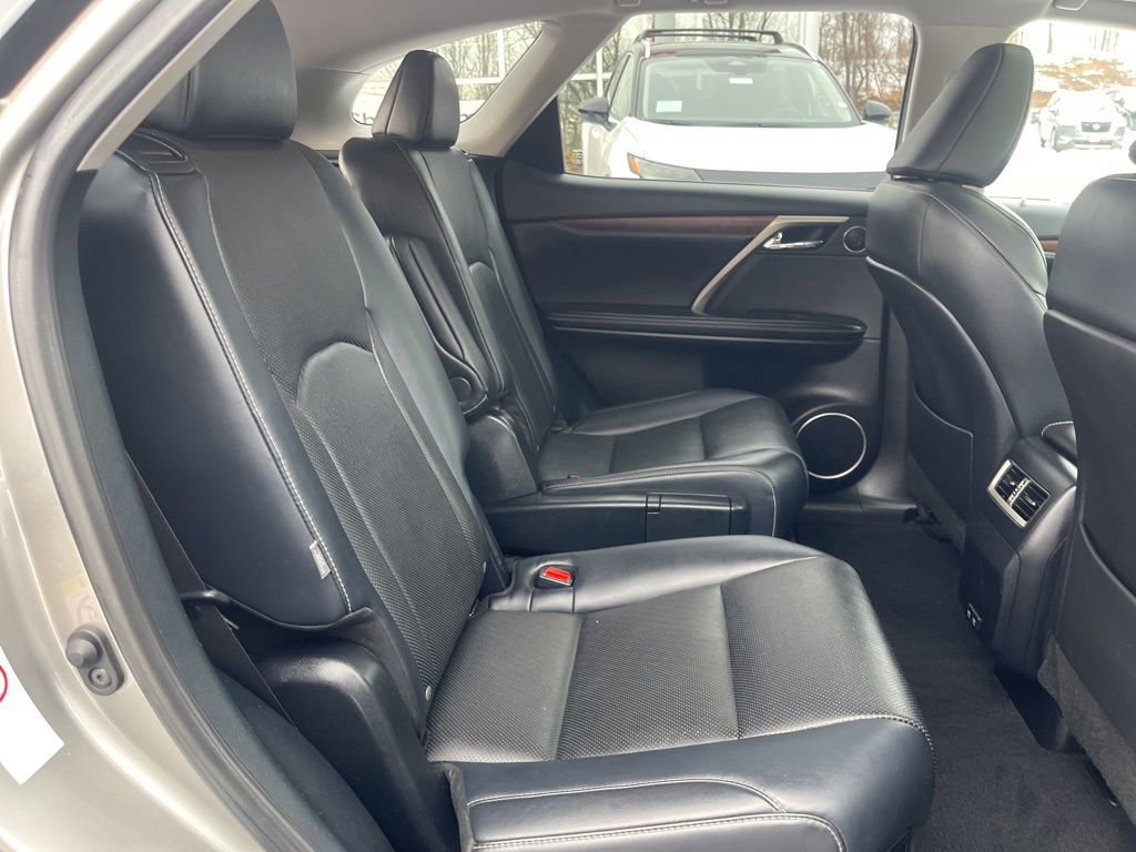 Used 2020 Lexus RX 450hL AWD w/ Premium Package image 17
