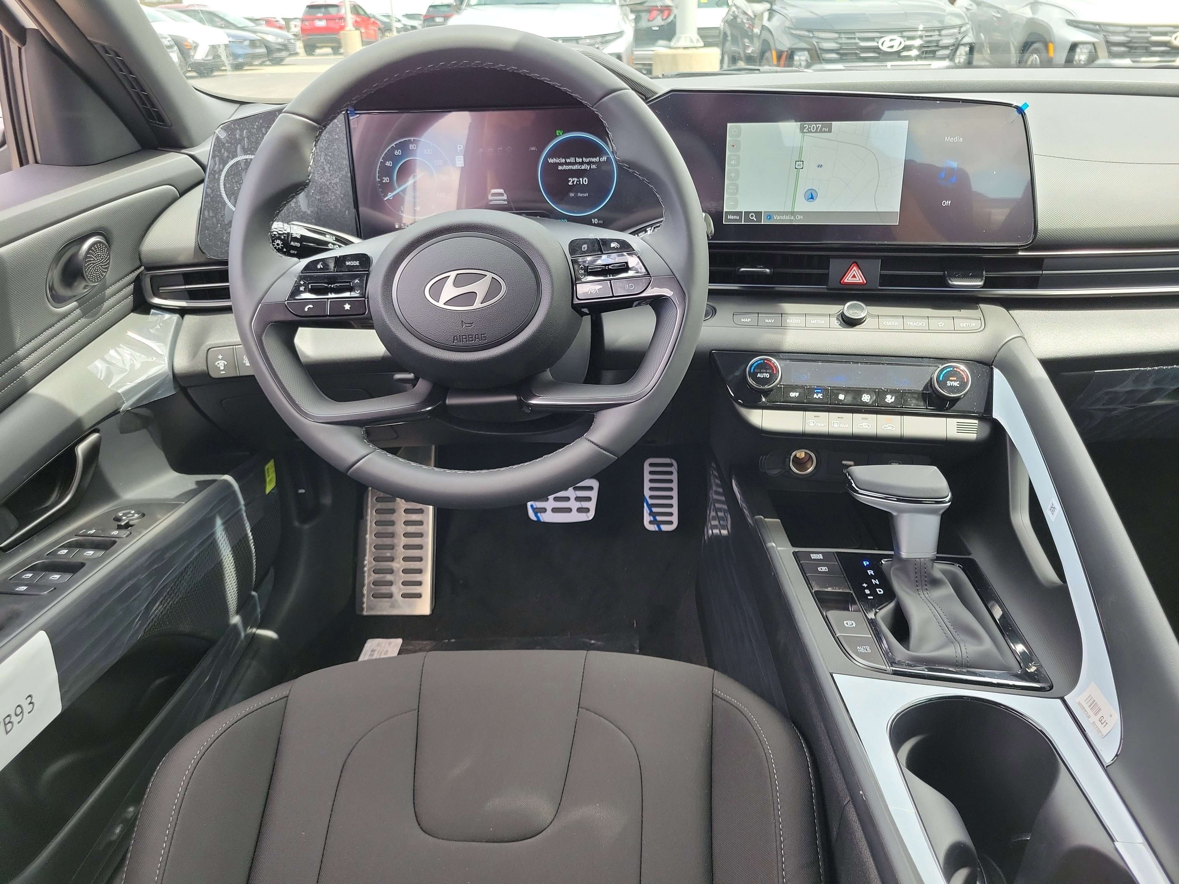 New 2025 Hyundai Elantra SEL w/ Cargo Package FWD image 10