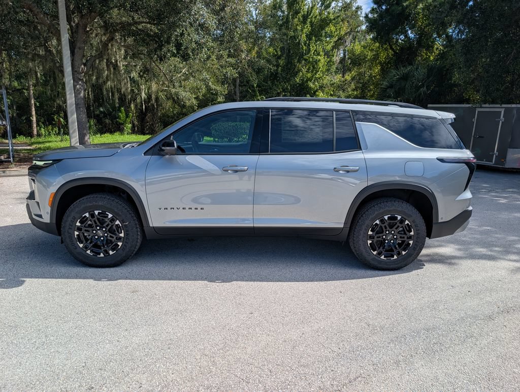 New 2027 Chevrolet Traverse Z71 w/ Enhanced Driving Package AWD/4WD image 5