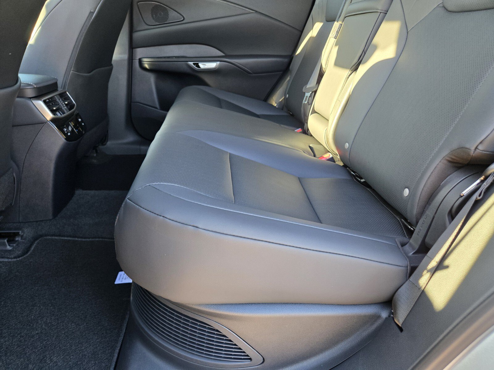 New 2026 Lexus RX 350h w/ Convenience Package AWD/4WD image 7
