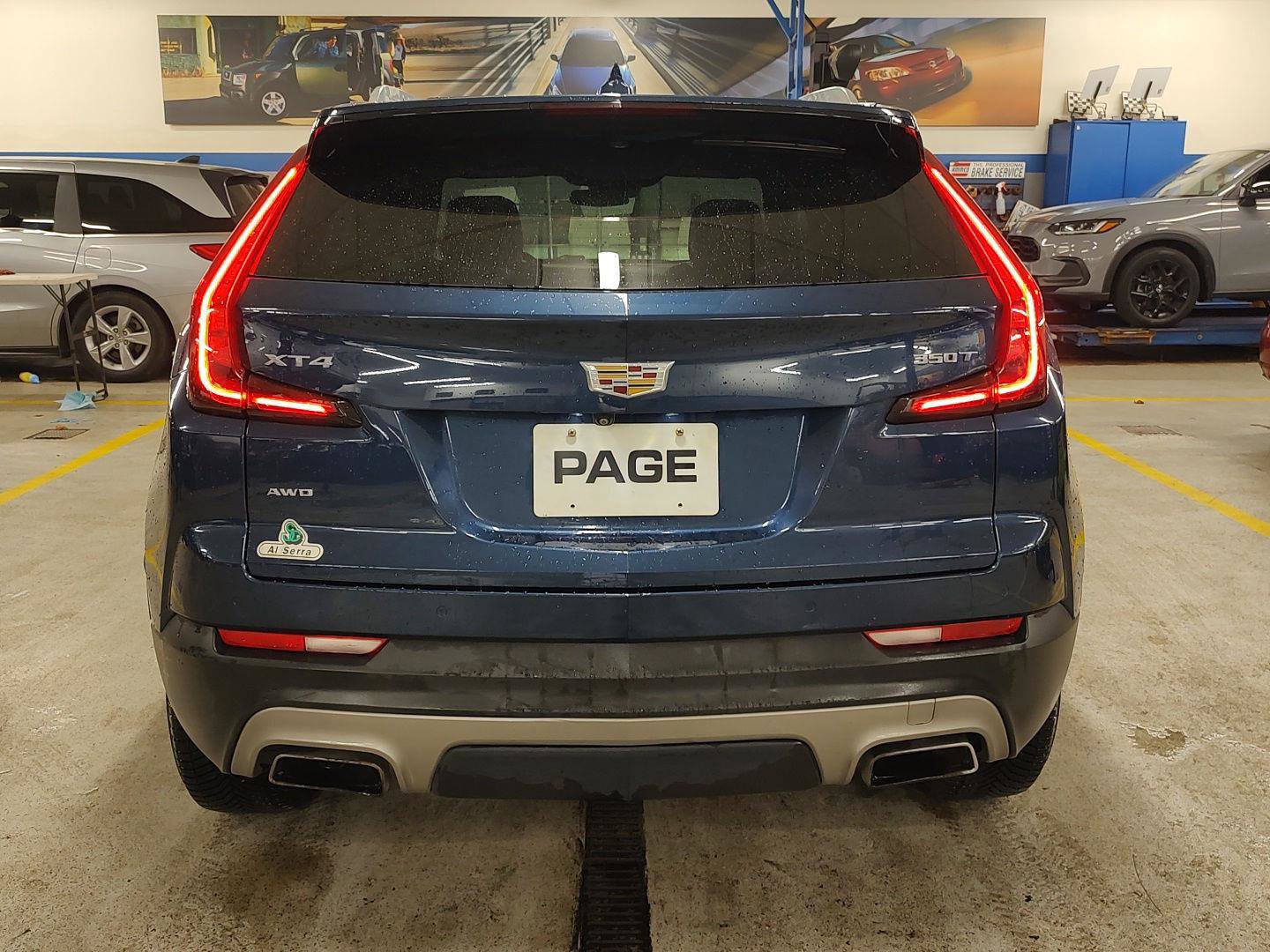 Used 2020 Cadillac XT4 Premium Luxury w/ Cold Weather Package AWD/4WD image 29