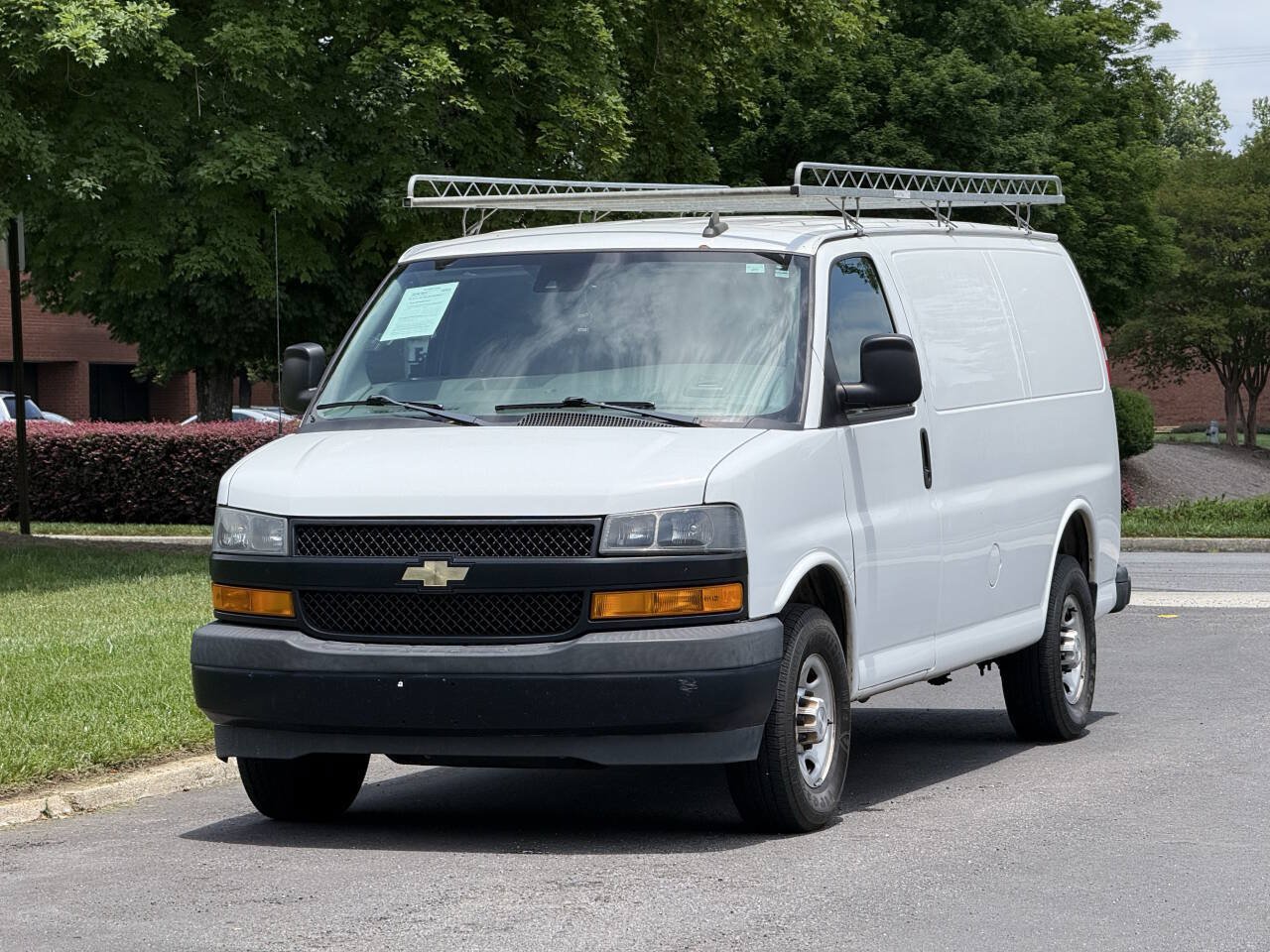 Used 2019 Chevrolet Express 2500 w/ Driver Convenience Package RWD image 2