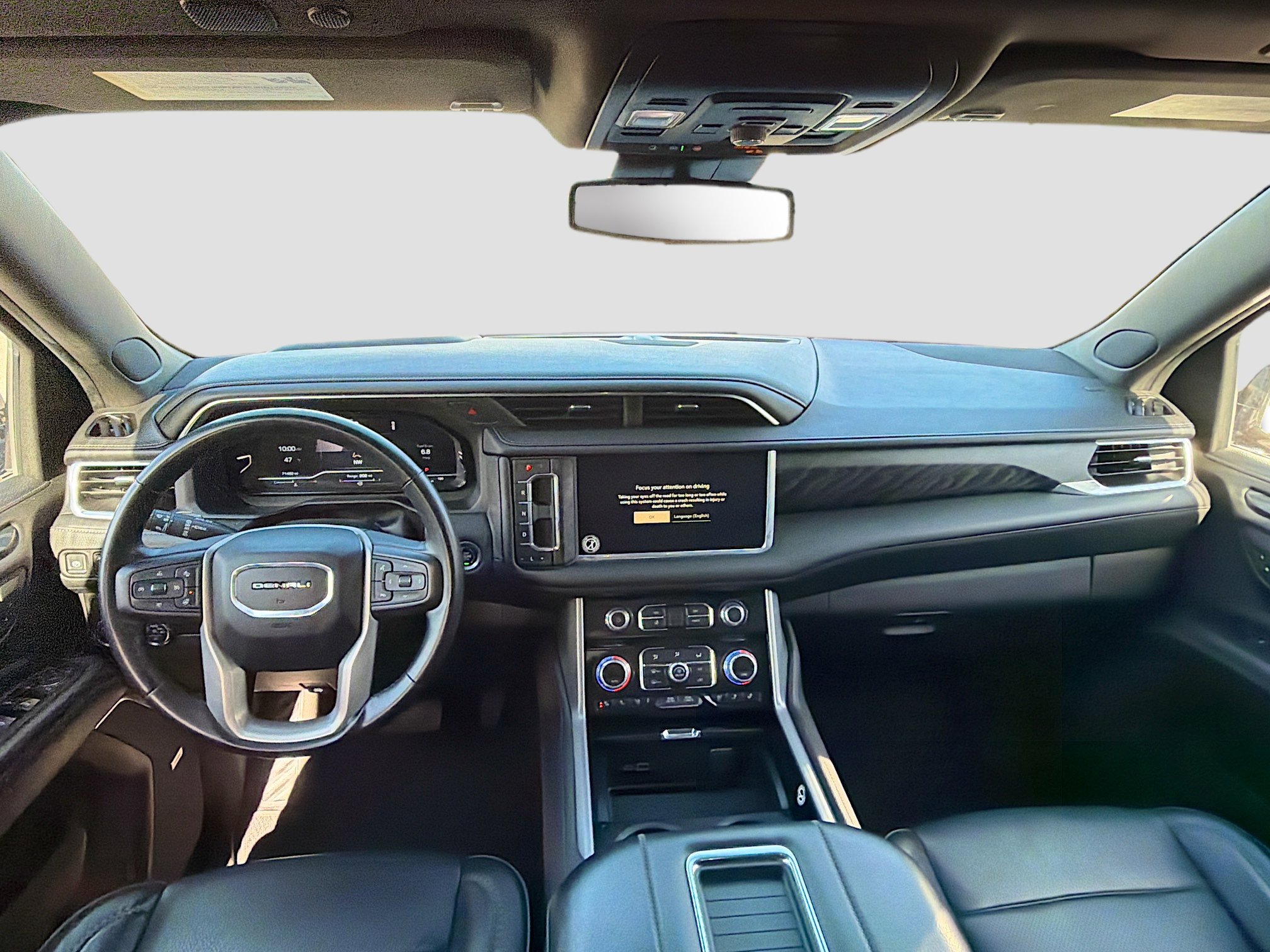 Used 2023 GMC Yukon Denali image 17