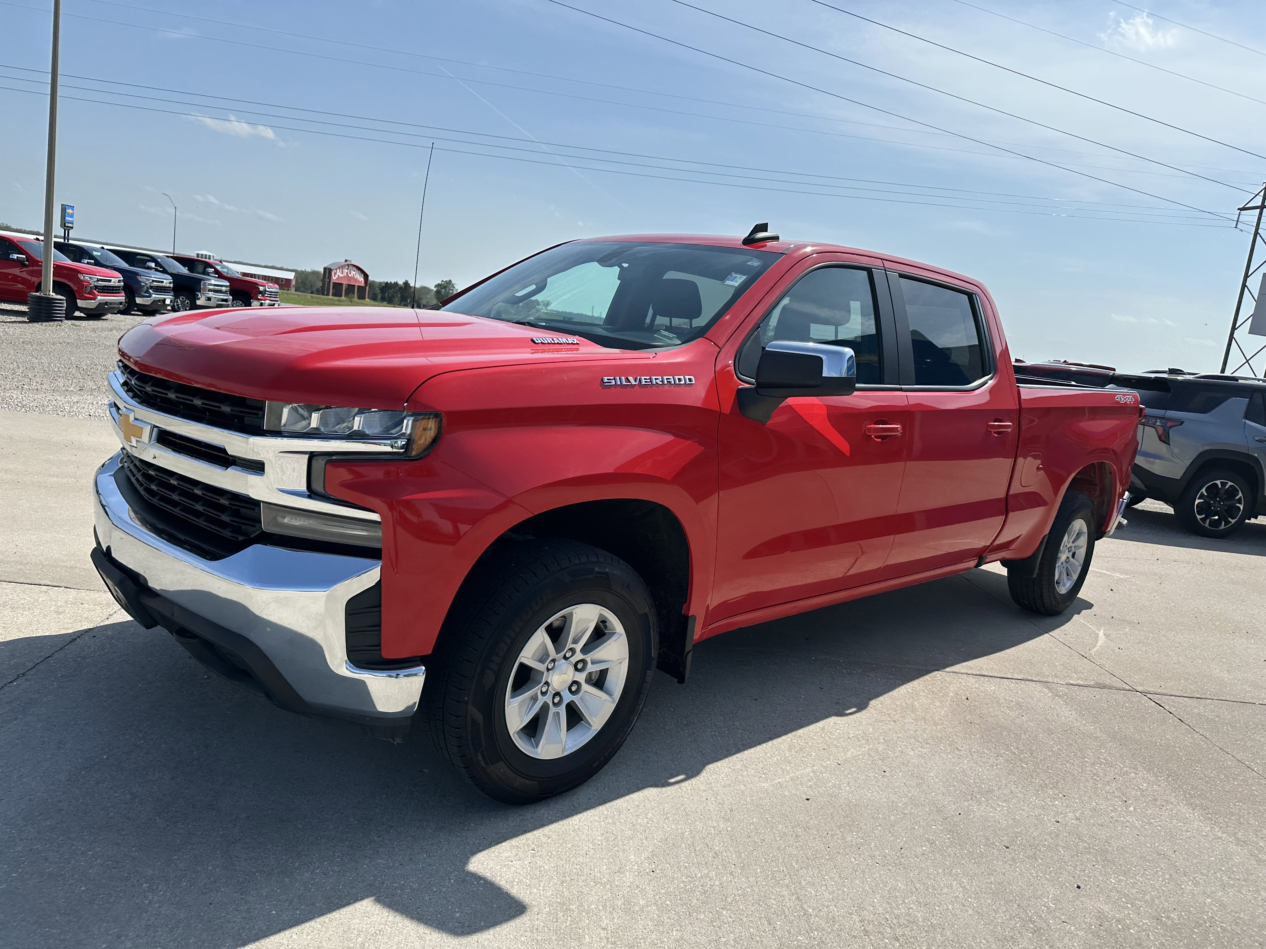 Used 2021 Chevrolet Silverado 1500 LT AWD/4WD image 7