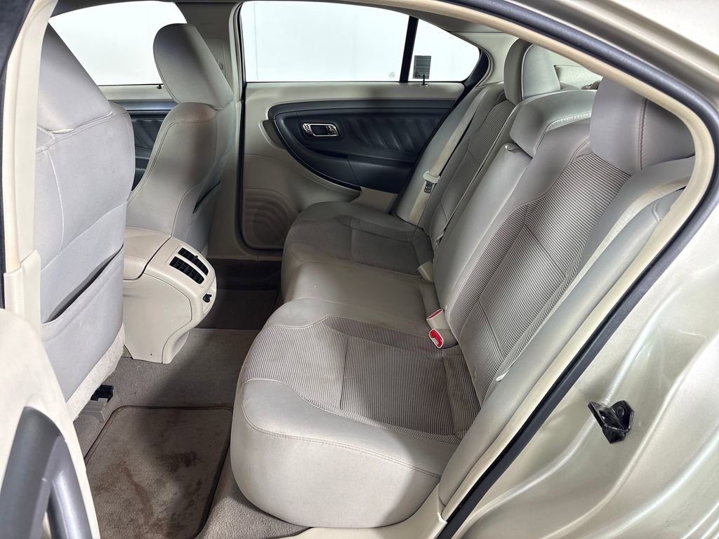 Used 2011 Ford Taurus SEL w/ 201A Rapid Spec Order Code FWD image 25