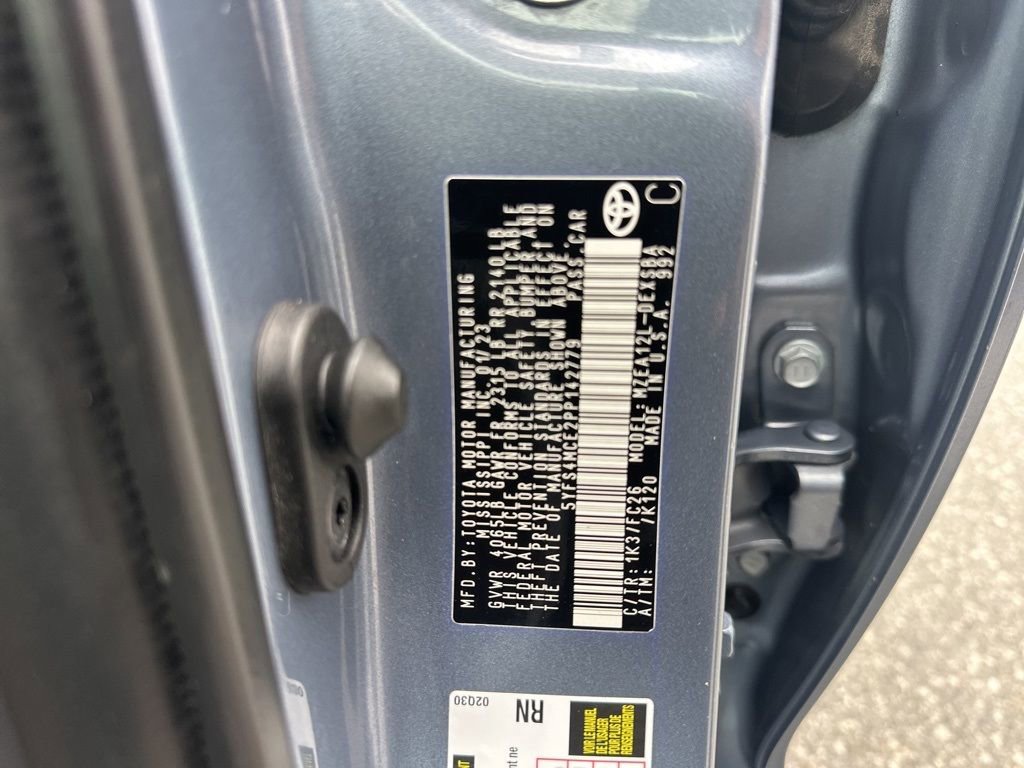 Used 2023 Toyota Corolla SE image 32