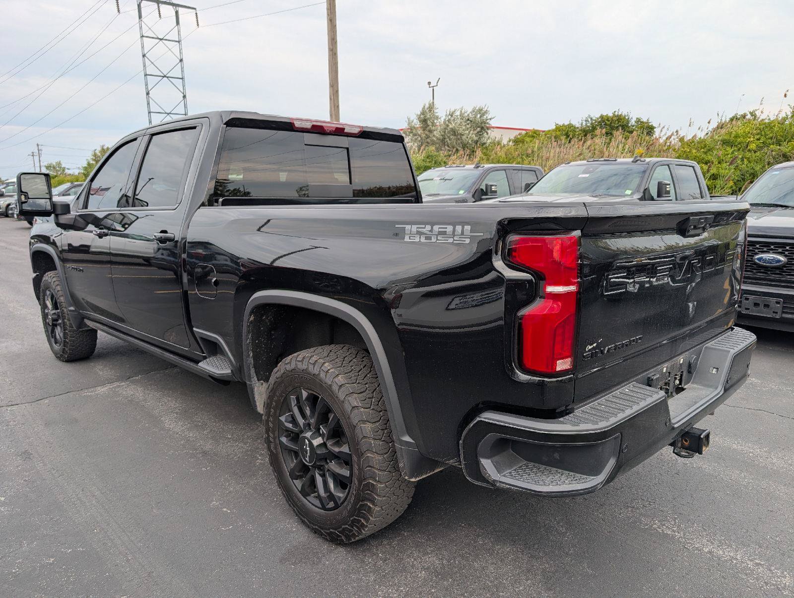 Used 2025 Chevrolet Silverado 2500 LTZ w/ Trail Boss Package AWD/4WD image 6