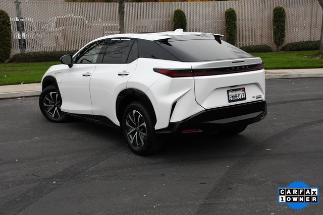 Used 2024 Lexus RZ 450e Premium image 4