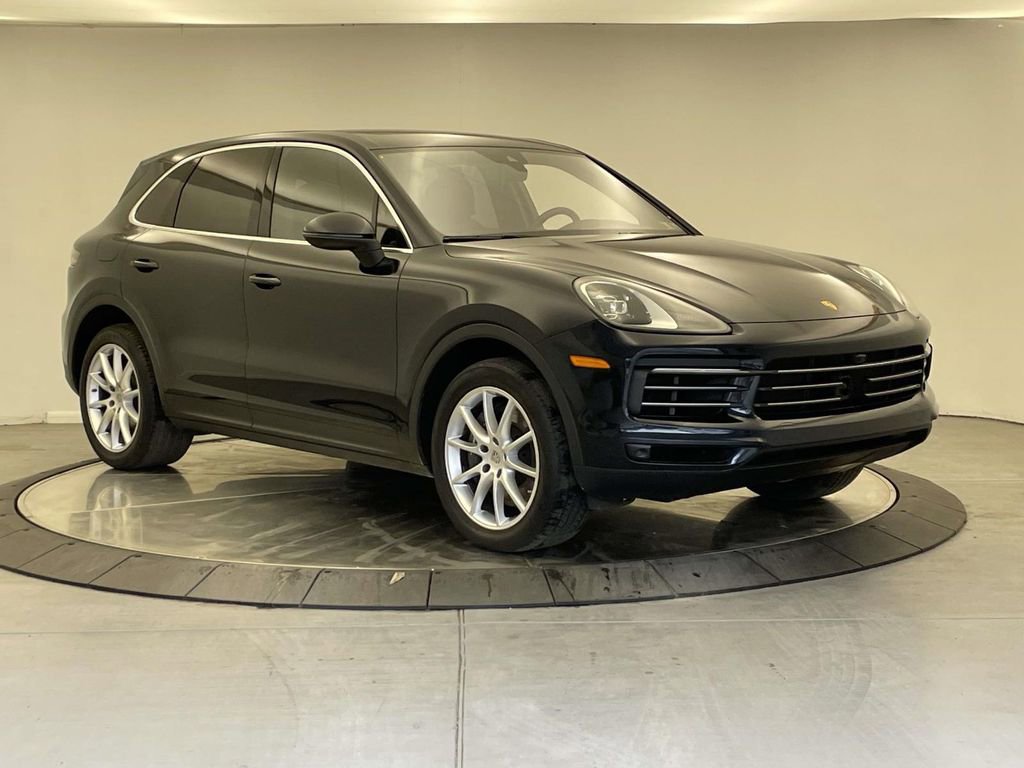 Used 2022 Porsche Cayenne image 9