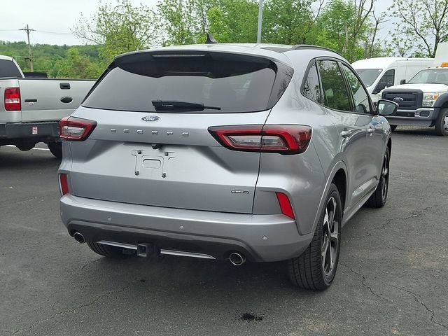 Certified 2023 Ford Escape ST-Line Elite w/ Class II Trailer Tow Package AWD/4WD image 13